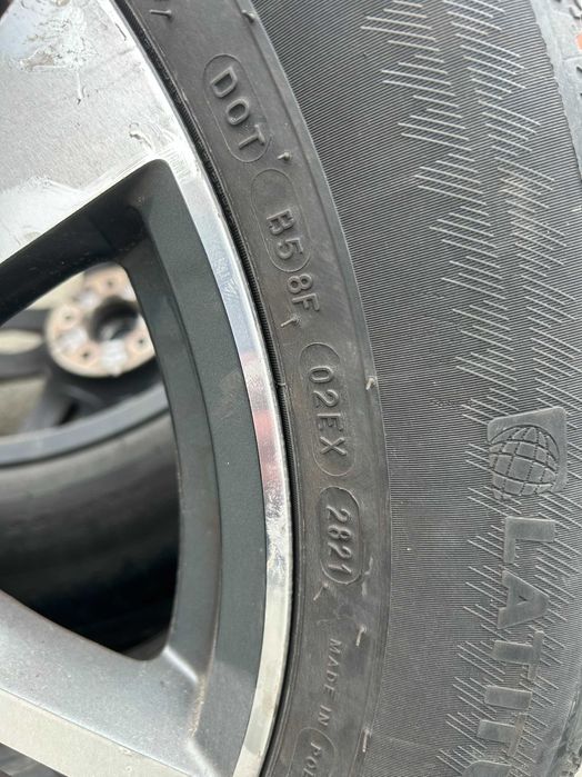 Продавам 4 бр. летни гуми Michelin Latitude Sport 235/55/19 DOT 2821.