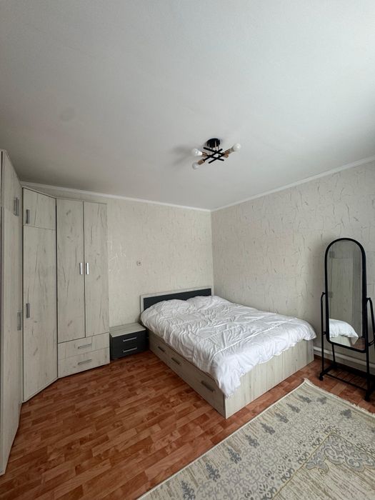 Жер үй сатамын .