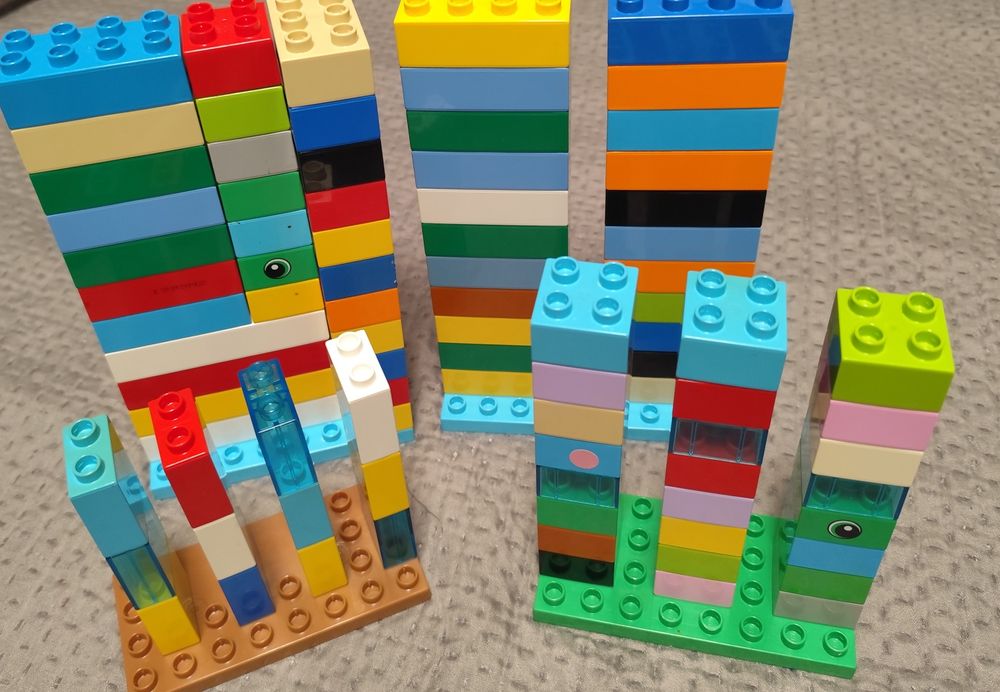 Mega set LEGO Duplo + trenuri lemn + șine (200+ piese) – complet, compatibil