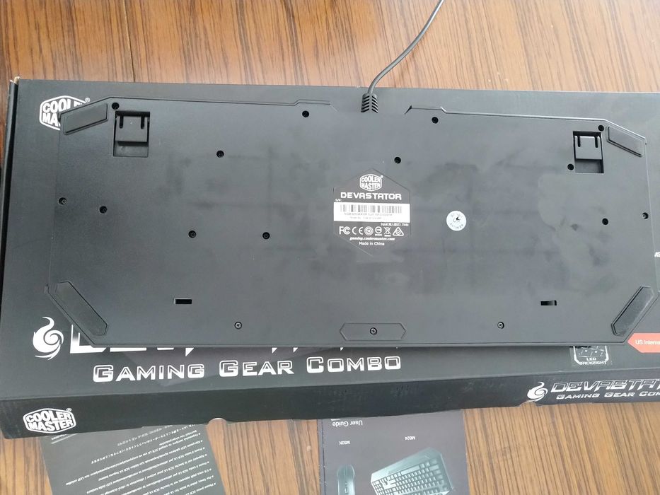Комплект клавиатура и мишка Cooler Master Devastator