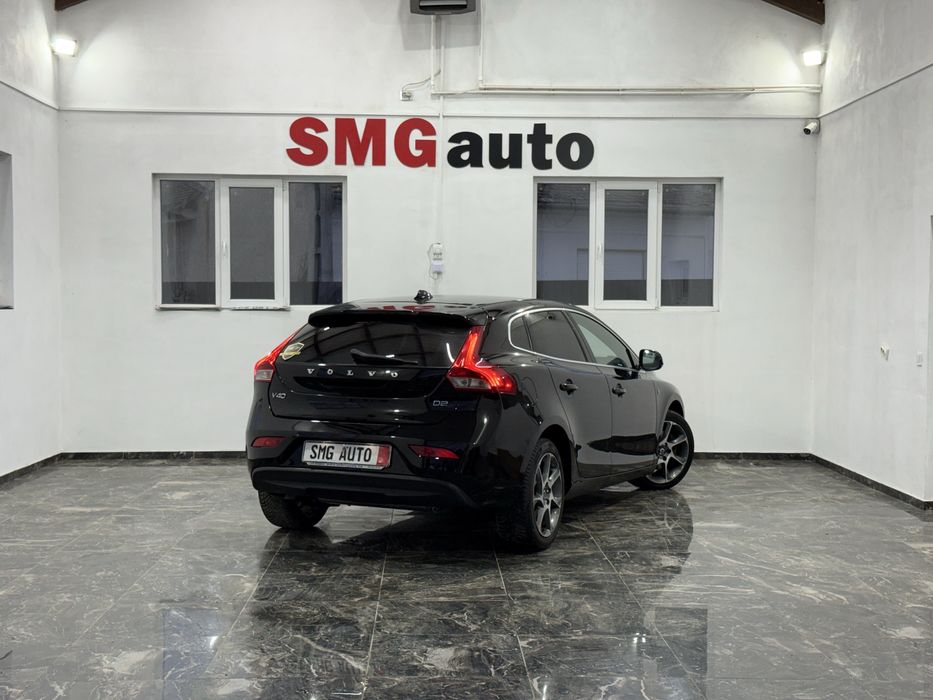 Volvo V40 12/2015 Euro 6 2.0 Manual SE POATE IN RATE