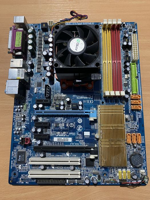 Материнская плата AMD