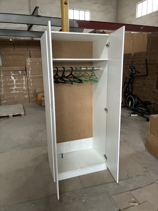 Шкаф доя одежды под офис