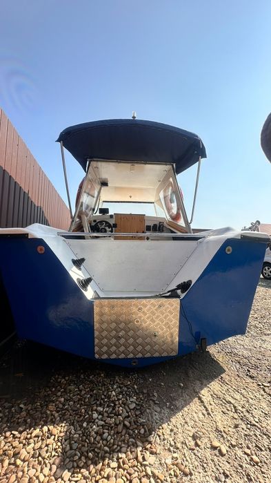 Barcă Cabinata Norman