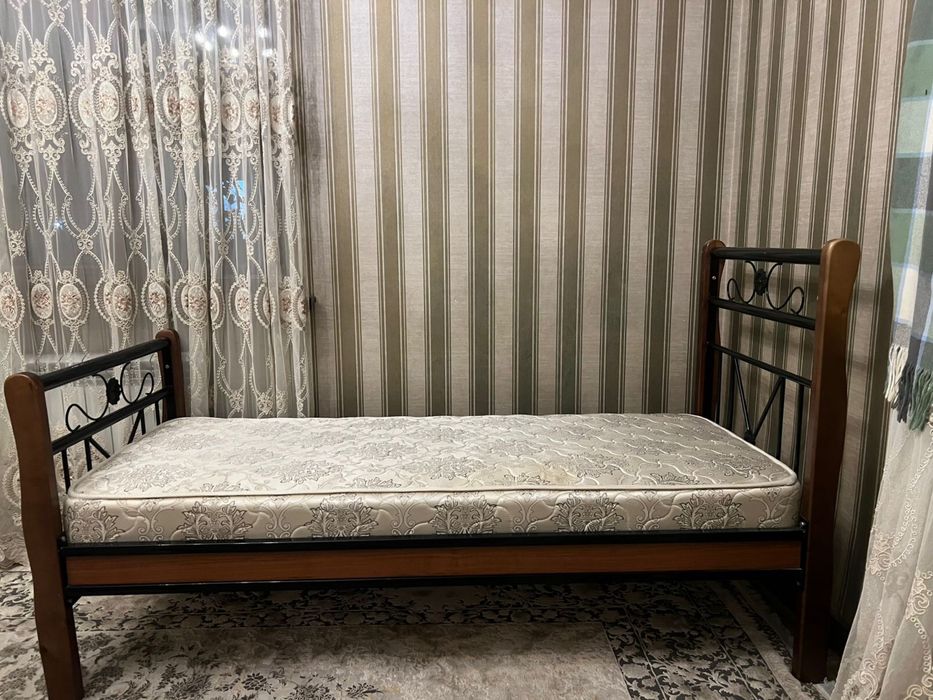 Кровать одноместный