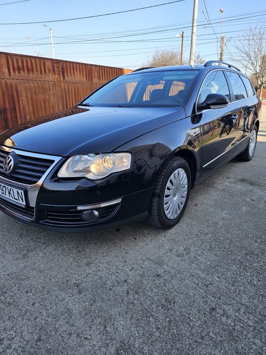 Vând Volkswagen Pasat