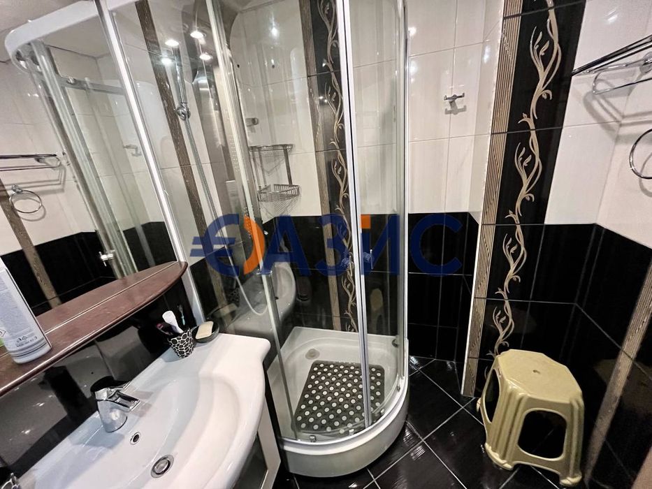 Продава се Двустаен апартамент в Свети Влас - 76 кв.м за 948 €/кв.м - Снимка #8