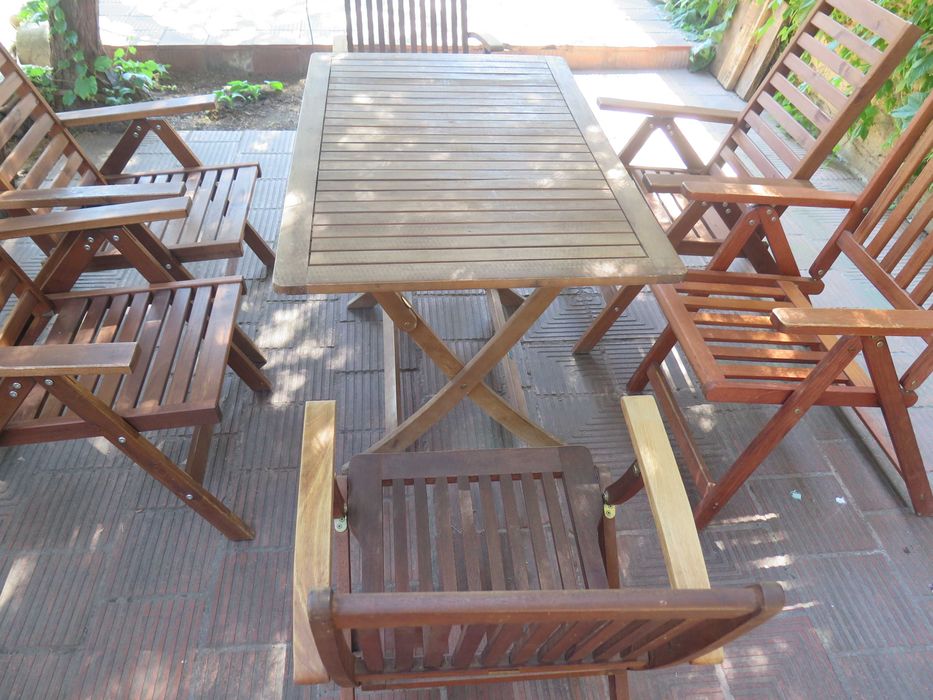 Тиково дърво ,сгъваем, стол-2бр.,маса-2бр.,