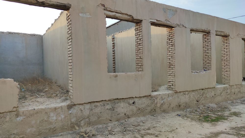 Фарход савхозда ховли- дом сотаман