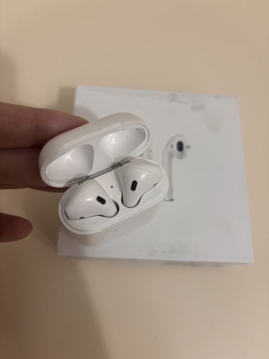 Продам Air pods 2.