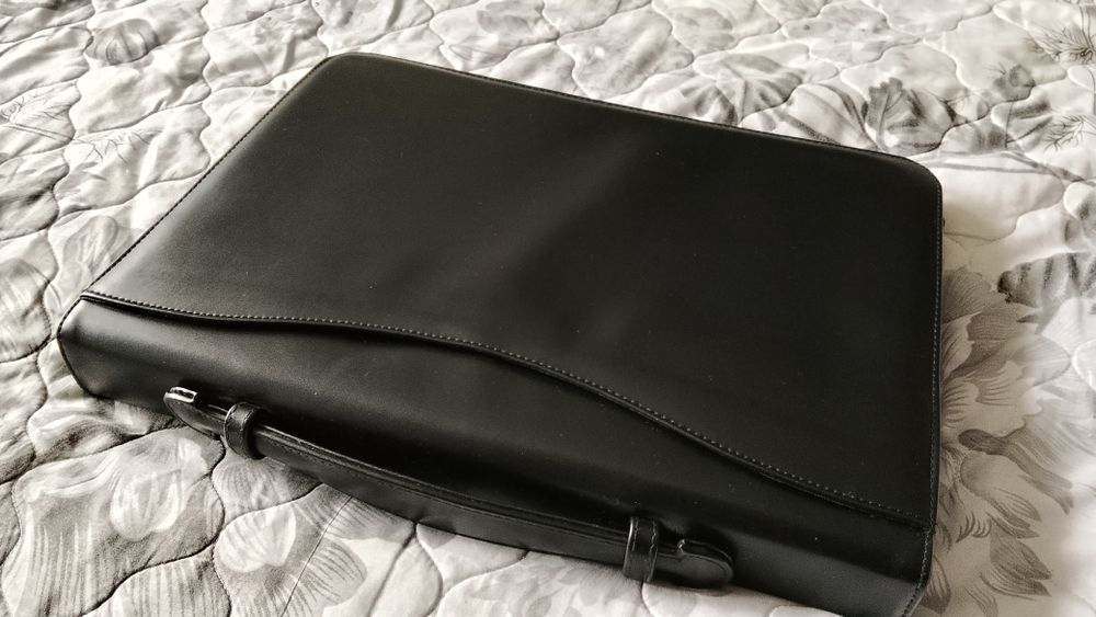 Стилна чанта Storm of London