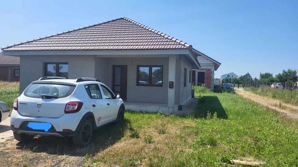 De vanzare casa semifinisata 101 mp Cihei, teren 428 mp neimprejmuit