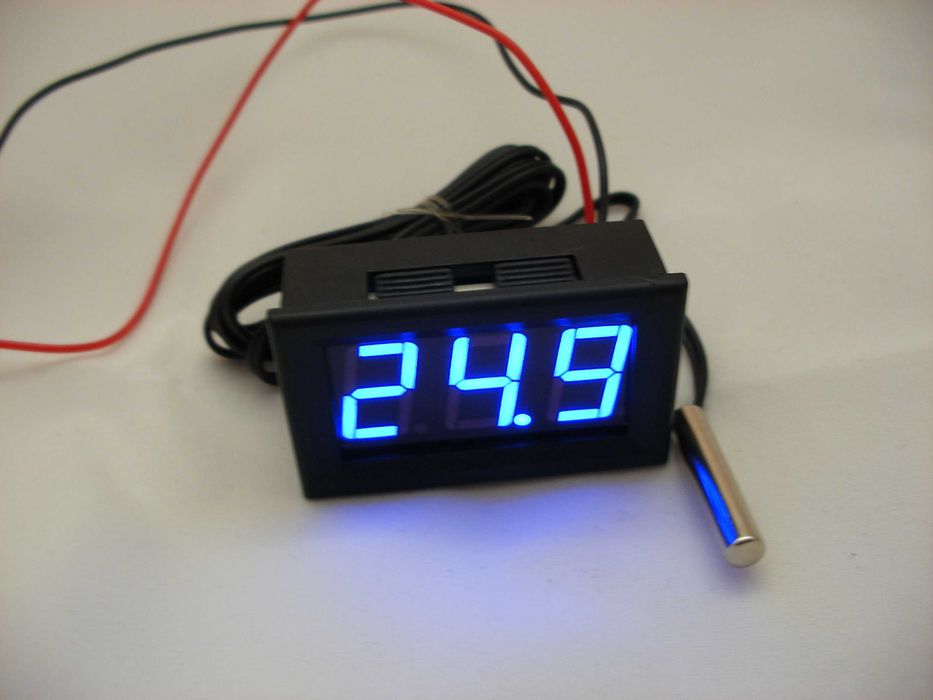 Панелен LCD термометър -50- +110 със сонда автомобил хладилник витрина