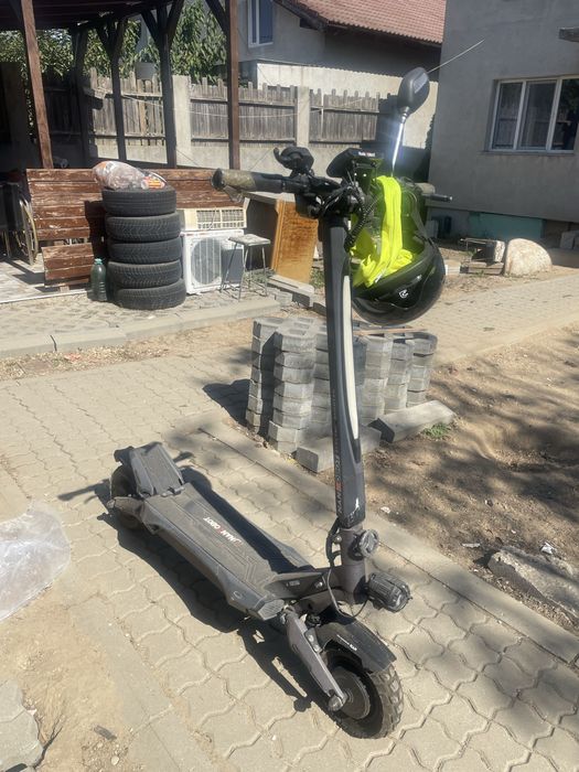 Trotineta electrica NANROBOT