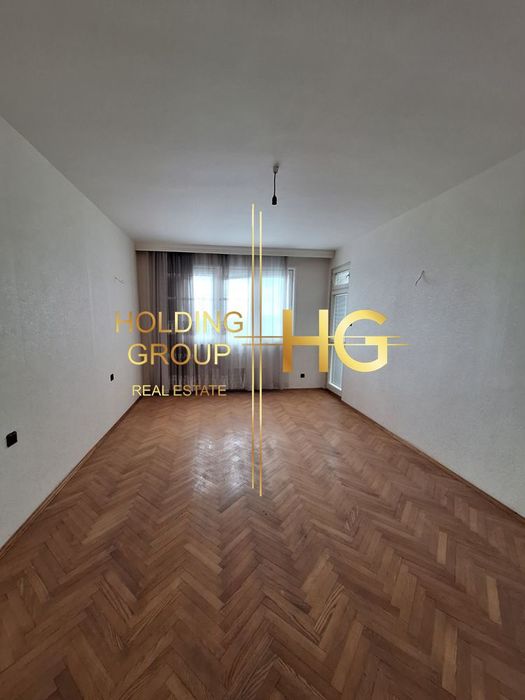 Продава се Четиристаен апартамент в Варна, Лятно кино Тракия - 110 кв.м за 1628 €/кв.м - Снимка #2