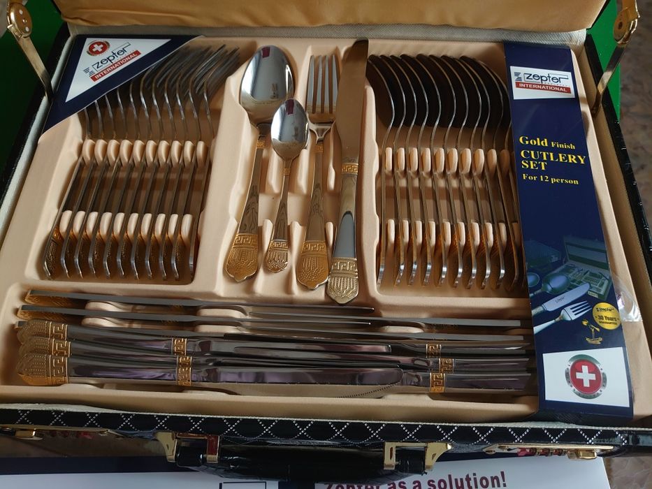 Набор столовых приборов