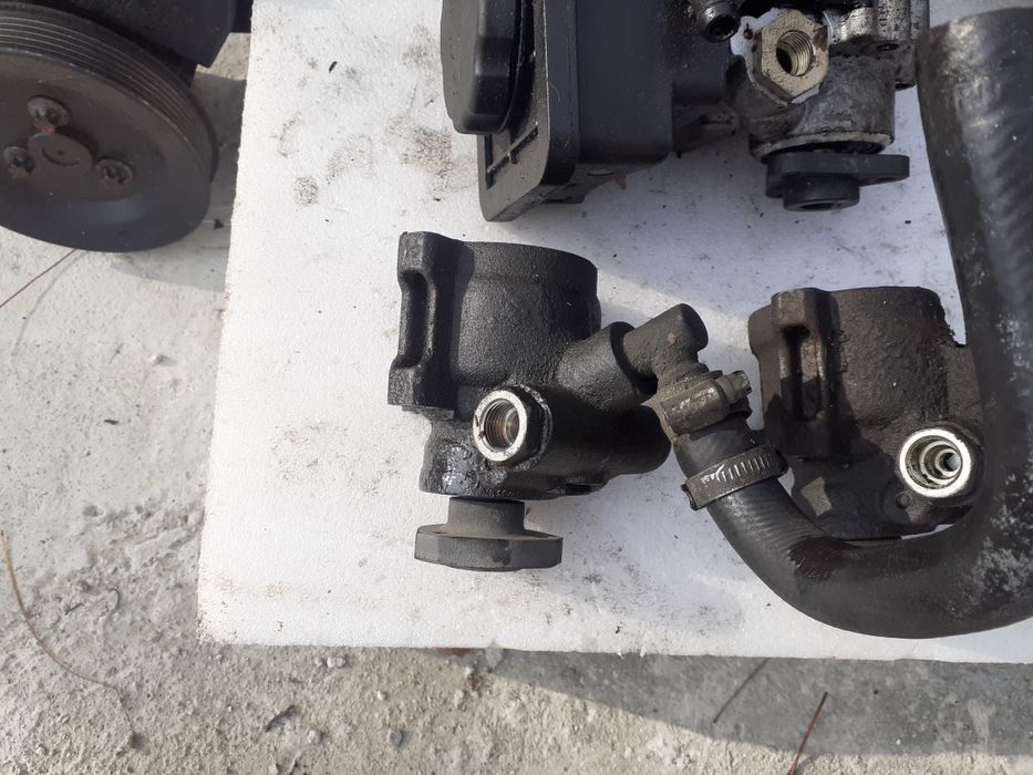 Хидравлични помпи Фолксваген Голф 3 , 4  ... 50 лева