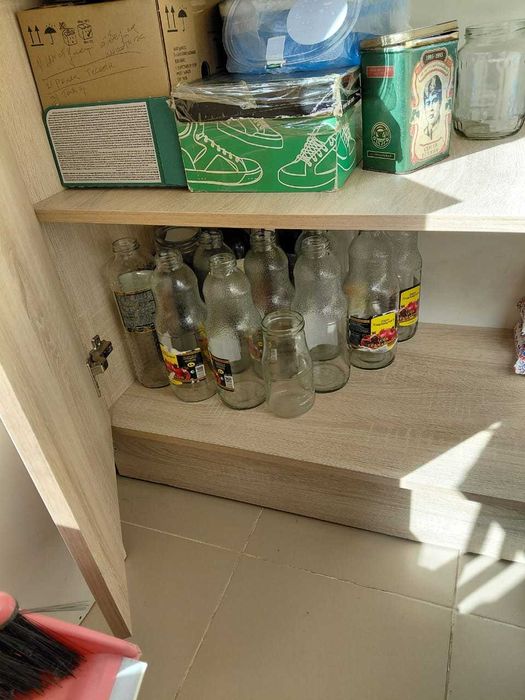 Продам стеклянные бутыли