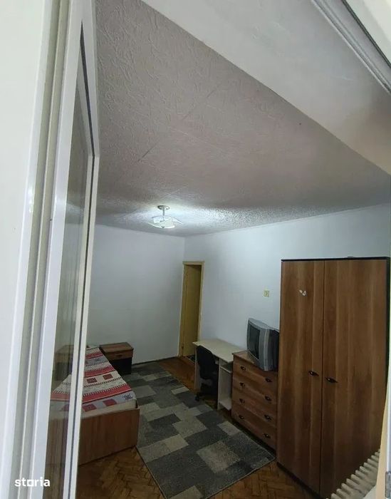 Ap 2 cam D zona Tudor Vladimirescu