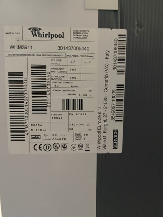 Vand ladă frigorifica mare,140/65/70 cm Whirlpool WHM 3911