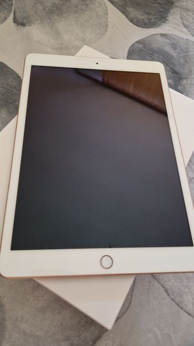 Ipad generatia 8