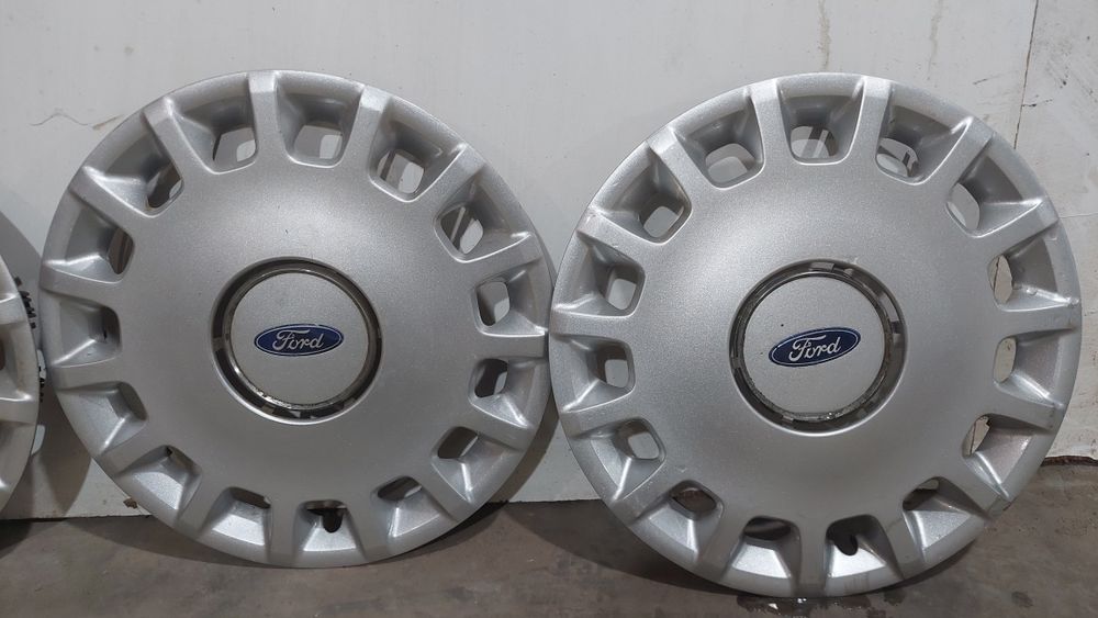 Capace roti originale Ford  R16