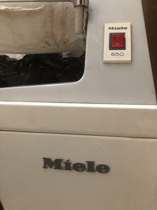 Гладильный каток Miele B 850 (Германия)