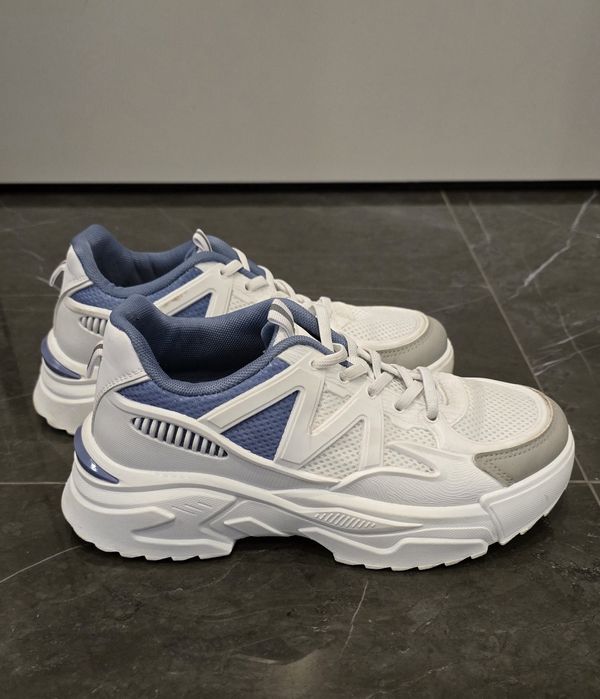 Дамски маратонки