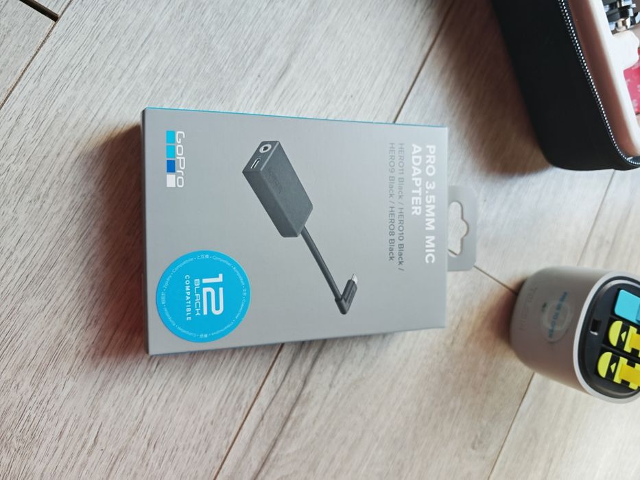 GoPro Hero 10 cu accesorii