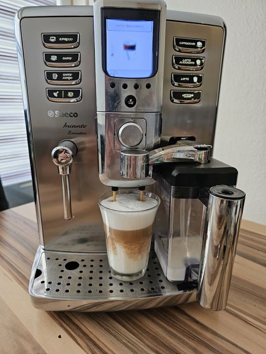 Saeco incanto executive Саеко инканто