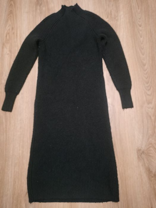 Vand pulovere femei+ghete Zara