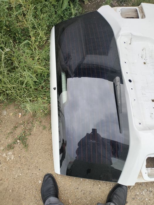 Крышка багажника Шевроле Орландо