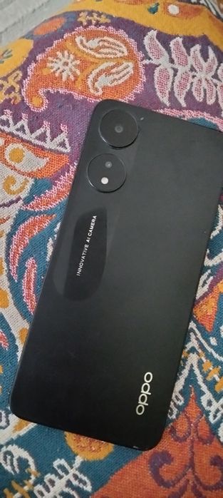 Продам смартфон оппо