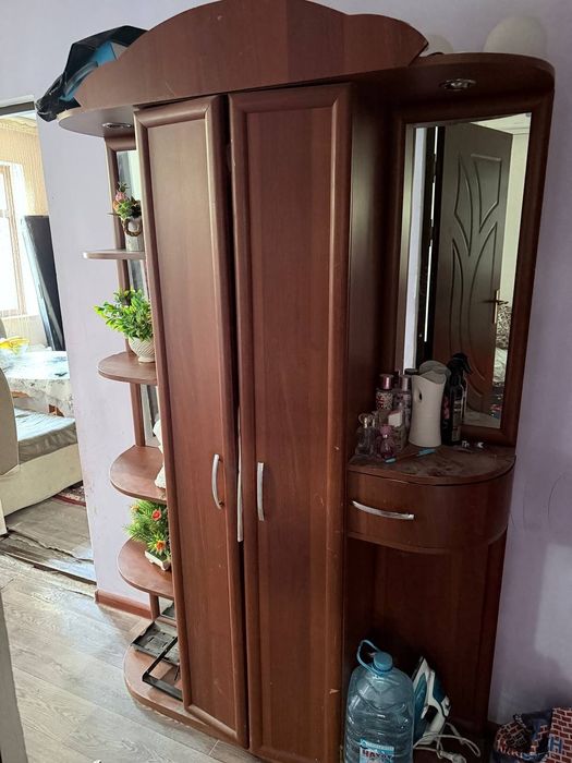 Продам дёшево мебель