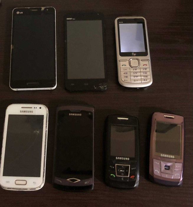 Продам телефоны Samsung, Lg, Fly на запчасти