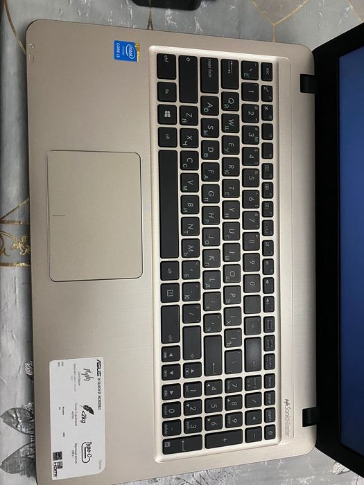 Ноутбук ASUS продам