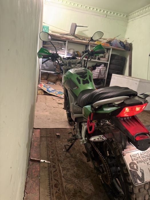 мотоцикл 300 куб