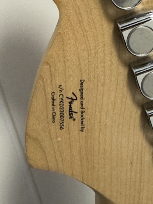 squier affinity stratocaster (только корпус)