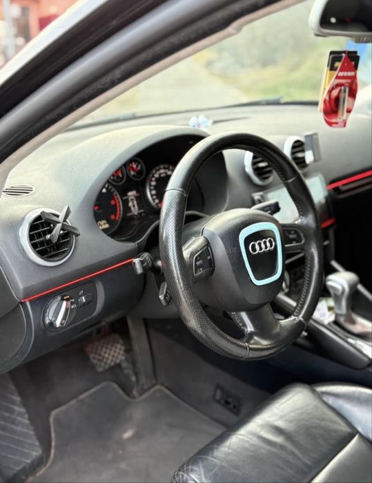 Audi A3, an 2010, cutie automata