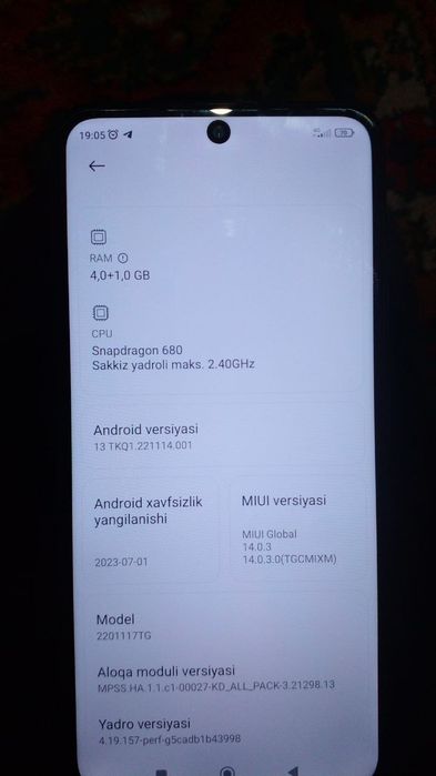 Redmi note 11 4/64 Gb sotiladi.