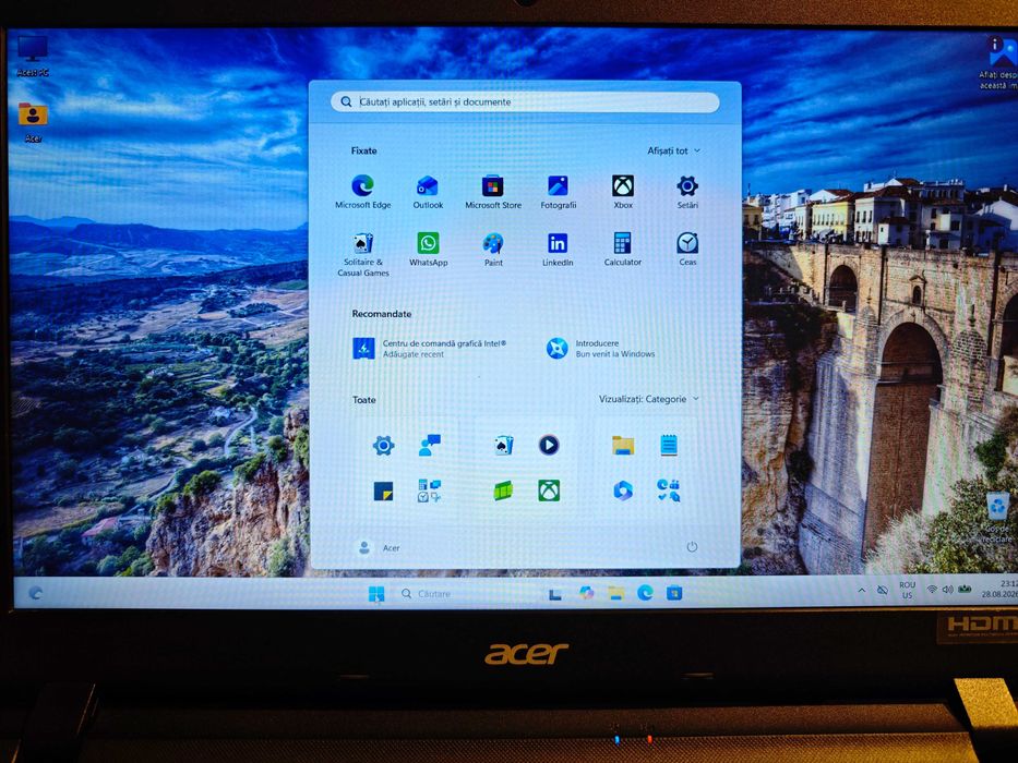 Laptop Acer EX2540 I5-7200U 15.6" / 4Gb RAM/ 256GbSSD / Win11 Home