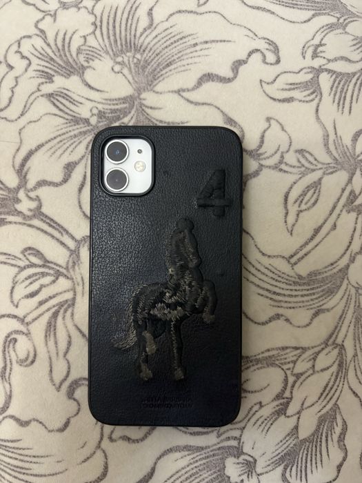 iPhone 11 в хорошем состояние