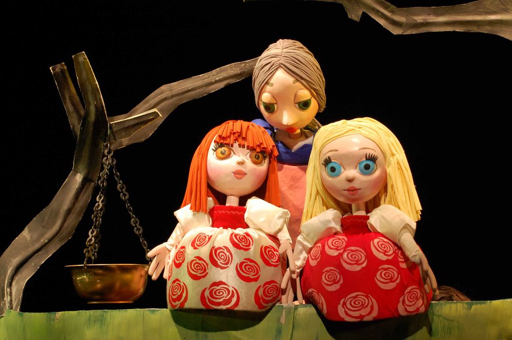 Кукли: театрални и играчки