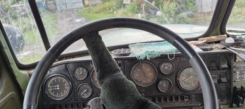 Урал 4320 продам на активном ходу