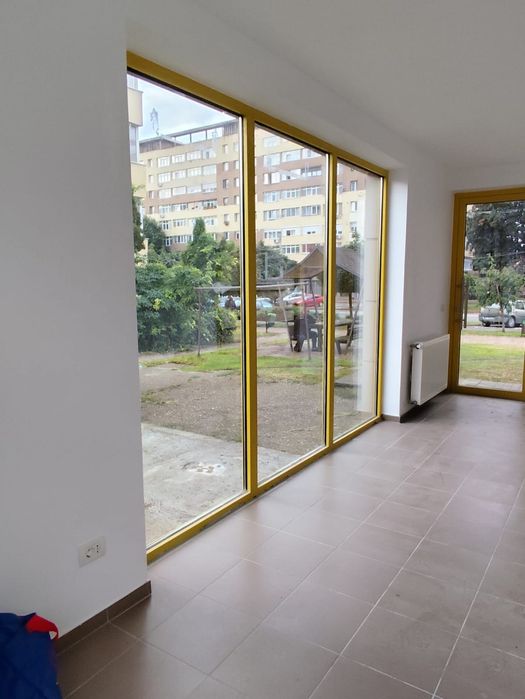 Spațiu comercial de închiriat zona Centru