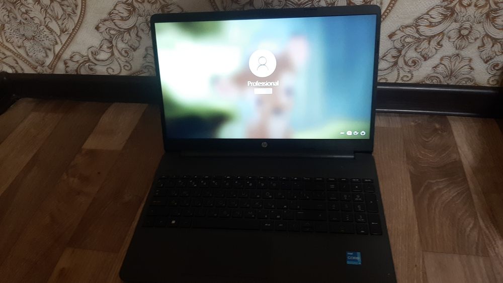 Продаётся ноутбук  hp