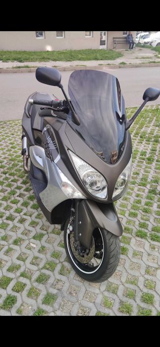 Yamaha T max 500