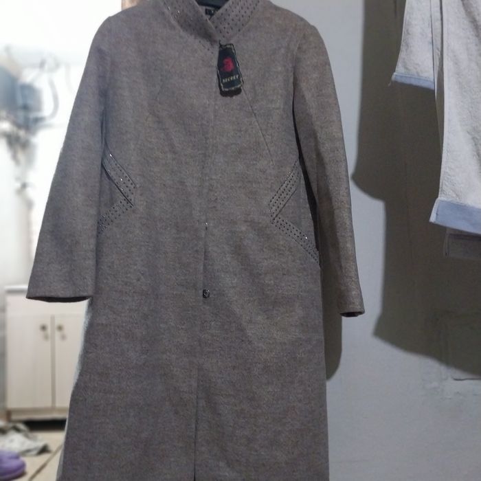 Пальто демисизонное