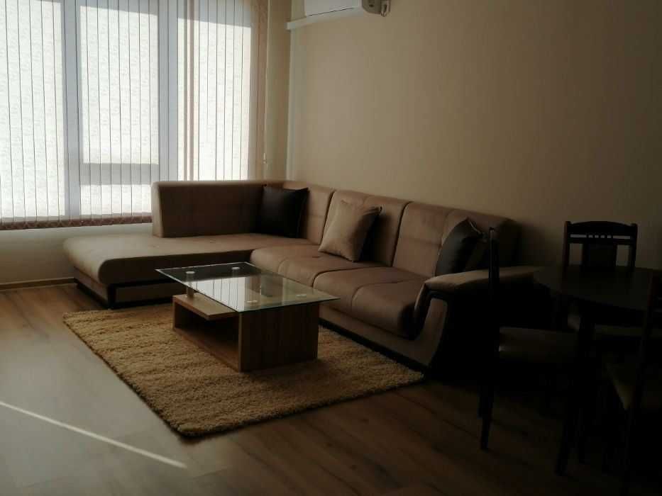 Дава се под наем Двустаен апартамент в София, Студентски град - 74 кв.м за 367.2 € - Снимка #1