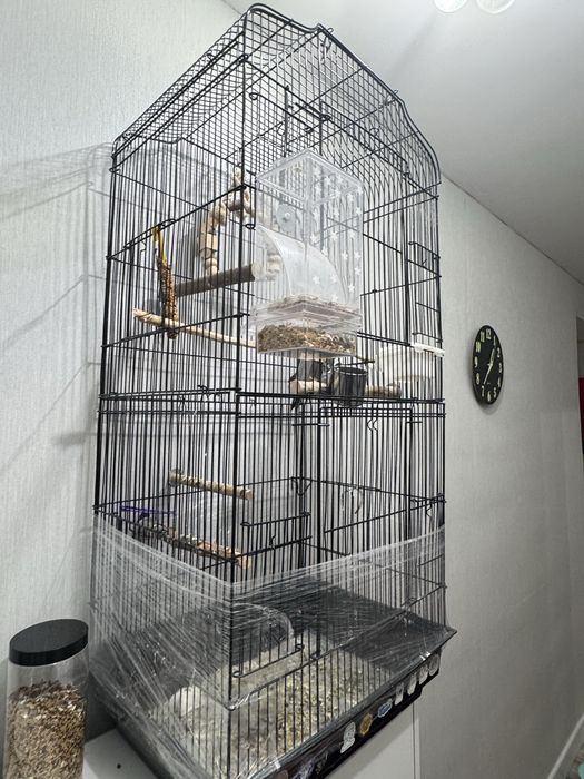 Продается клетка 93/43/33